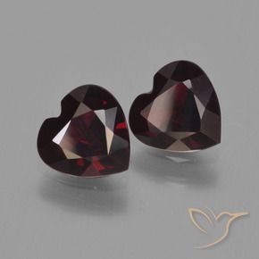 Shop natural 1.62ct Rouge foncé Grenat pyrope gems, Cœur, from Mozambique at GemSelect. In stock, global shipping!