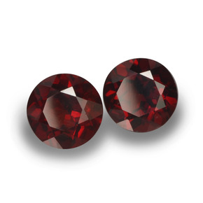 Achetez naturel 2,15ct rouge grenat pyrope gems, coupe roude, en provenance mozambique chez gemselect. en stock, livraison internationale!