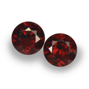 Achetez naturel ct rouge grenat pyrope gems, coupe roude, en provenance mozambique chez gemselect. en stock, livraison internationale!