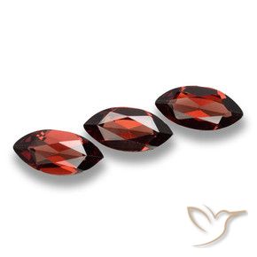 Shop natural 5.64ct Rouge moyen Grenat pyrope gems, Marquise, from Mozambique at GemSelect. In stock, global shipping!