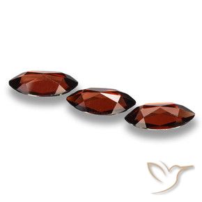 Shop natural 5.64ct Rouge moyen Grenat pyrope gems, Marquise, from Mozambique at GemSelect. In stock, global shipping!