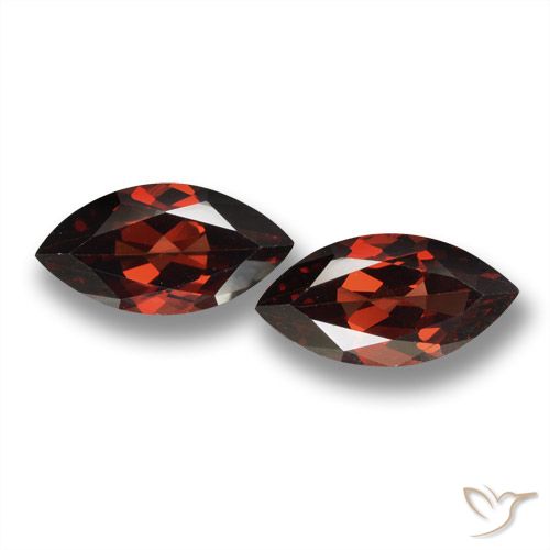 4.31ctw Naturel Rouge sang profond Grenat pyrope, Marquise, VVS-VS
