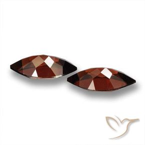 Shop natural 4.31ct Rouge sang profond Grenat pyrope gems, Marquise, from Mozambique at GemSelect. In stock, global shipping!
