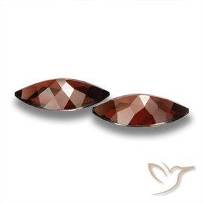 Shop natural 3.88ct Rouge merlot Grenat pyrope gems, Marquise, from Mozambique at GemSelect. In stock, global shipping!