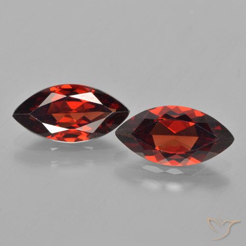3.67ctw Naturel Rouge foncé Grenat pyrope, Marquise, VVS-VS