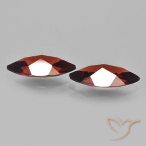 Shop natural 3.55ct Rouge foncé Grenat pyrope gems, Marquise, from Mozambique at GemSelect. In stock, global shipping!