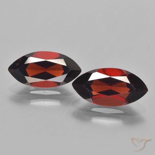 4.28ctw Naturel Rouge foncé Grenat pyrope, Marquise, VVS-VS