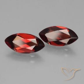 Shop natural 4.21ct Rouge foncé Grenat pyrope gems, Marquise, from Mozambique at GemSelect. In stock, global shipping!