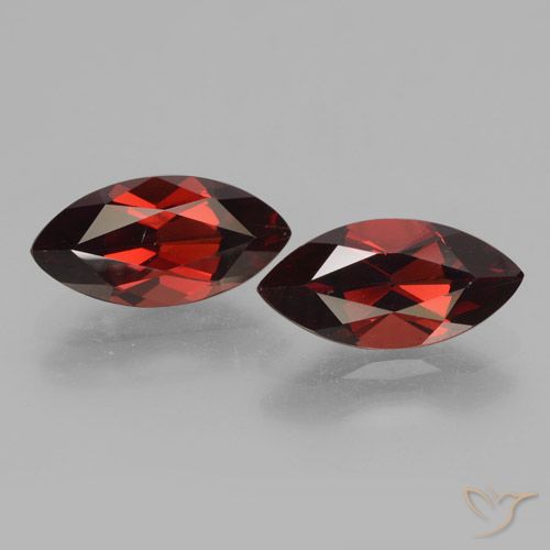 4.28ctw Naturel Rouge foncé Grenat pyrope, Marquise, VVS-VS