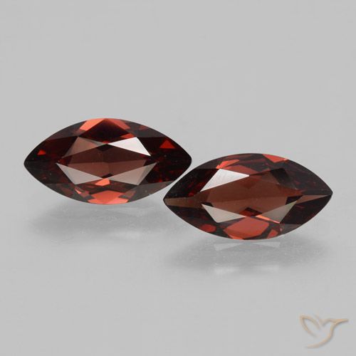 3.54ctw Naturel Rouge Sangria Grenat pyrope, Marquise, VVS-VS