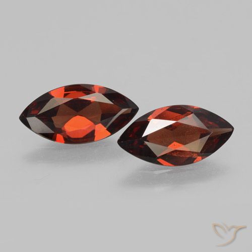 3.15ctw Naturel Rouge foncé Grenat pyrope, Marquise, VVS-VS