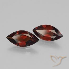 Shop natural 2.93ct Rouge Sangria Grenat pyrope gems, Marquise, from Mozambique at GemSelect. In stock, global shipping!