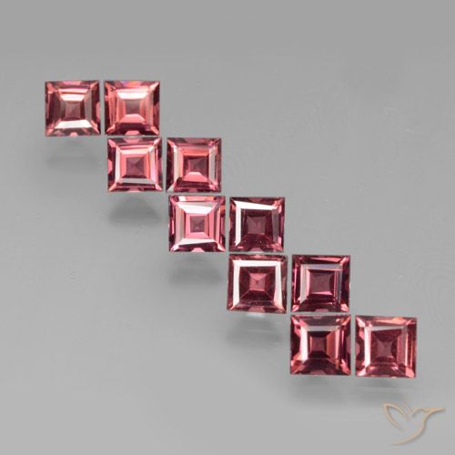3.82ctw Naturel Rouge foncé Grenat pyrope, Carré, VS