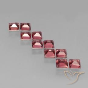 Shop natural 3.82ct Rouge foncé Grenat pyrope gems, Carré, from Mozambique at GemSelect. In stock, global shipping!
