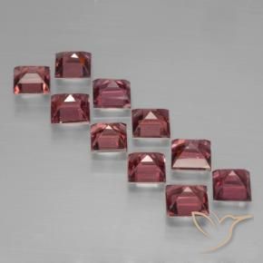Shop natural 4.54ct Rouge merlot Grenat pyrope gems, Carré, from Mozambique at GemSelect. In stock, global shipping!