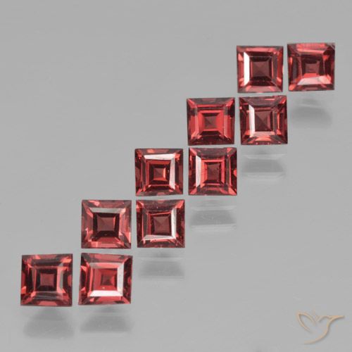 3.90ctw Naturel Rouge foncé Grenat pyrope, Carré, VS