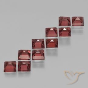 Shop natural 4.24ct Rouge foncé Grenat pyrope gems, Carré, from Mozambique at GemSelect. In stock, global shipping!