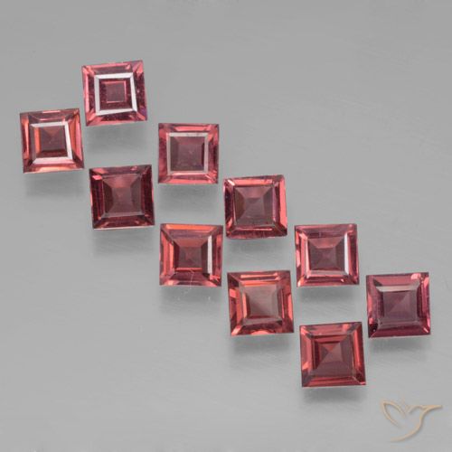 4.05ctw Naturel Rouge Rosâtre Grenat pyrope, Carré, VS