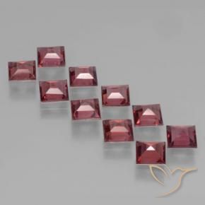 Shop natural 4.05ct Rouge Rosâtre Grenat pyrope gems, Carré, from Mozambique at GemSelect. In stock, global shipping!
