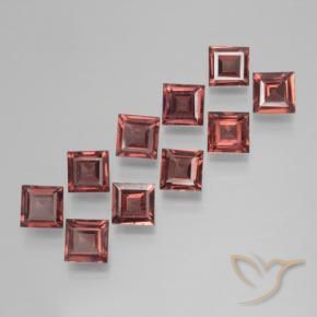 Shop natural 3.67ct Rose foncé Rouge Grenat pyrope gems, Carré, from Mozambique at GemSelect. In stock, global shipping!