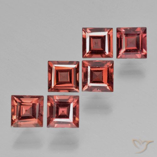 2.68ctw Naturel Rouge écarlate Grenat pyrope, Carré, VS
