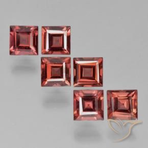 Shop natural 2.68ct Rouge écarlate Grenat pyrope gems, Carré, from Mozambique at GemSelect. In stock, global shipping!