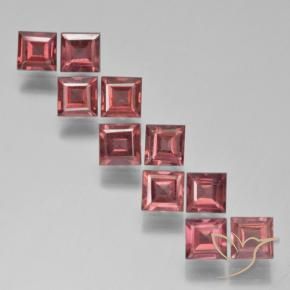 Shop natural 3.97ct Rouge violacé Grenat pyrope gems, Carré, from Mozambique at GemSelect. In stock, global shipping!