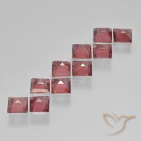 Shop natural 3.97ct Rouge violacé Grenat pyrope gems, Carré, from Mozambique at GemSelect. In stock, global shipping!