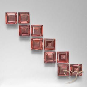 Shop natural 3.64ct Rouge écarlate léger Grenat pyrope gems, Carré, from Mozambique at GemSelect. In stock, global shipping!