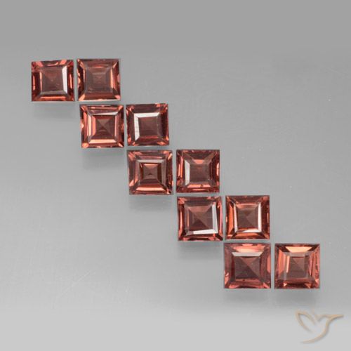 3.83ctw Naturel Rouge cramoisi profond Grenat pyrope, Carré, VS