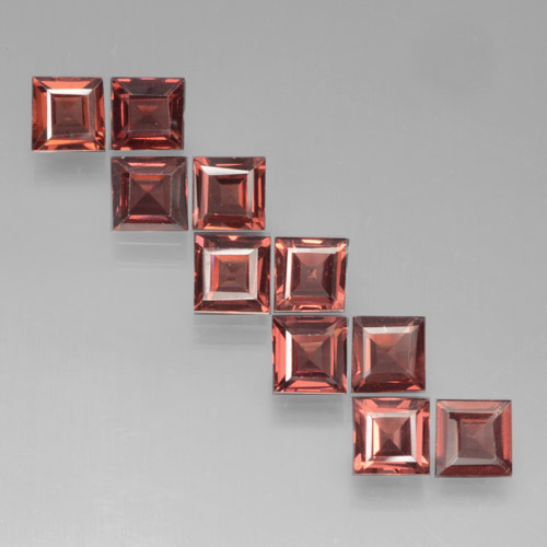 Achetez naturel 3,65ct rouge grenat pyrope gems, carré, en provenance mozambique chez gemselect. en stock, livraison internationale!