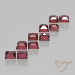 Shop natural 4.48ct Rouge foncé Grenat pyrope gems, Carré, from Mozambique at GemSelect. In stock, global shipping!