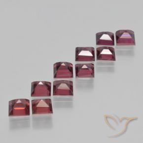 Shop natural 4.49ct Rouge écarlate Grenat pyrope gems, Carré, from Mozambique at GemSelect. In stock, global shipping!