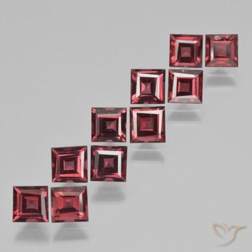 4.57ctw Naturel Rouge foncé Grenat pyrope, Carré, VS