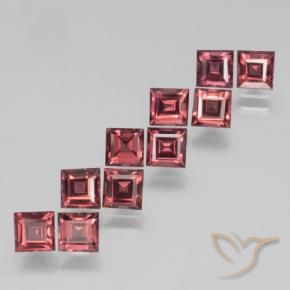 Shop natural 4.30ct Rouge écarlate Grenat pyrope gems, Carré, from Mozambique at GemSelect. In stock, global shipping!