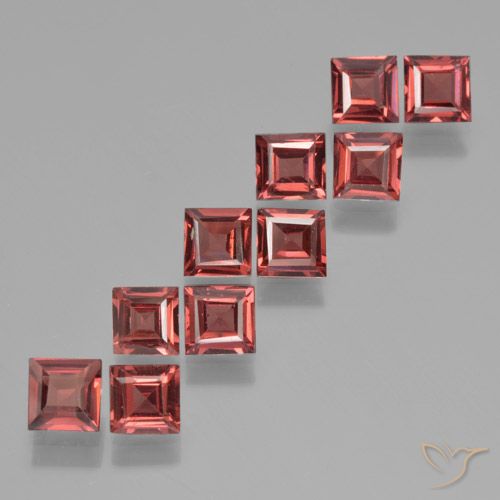 3.80ctw Naturel Rouge foncé Grenat pyrope, Carré, VS