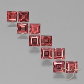 Shop natural 4.28ct Rouge écarlate léger Grenat pyrope gems, Carré, from Mozambique at GemSelect. In stock, global shipping!