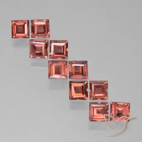Shop natural 4.12ct Brique rouge Grenat pyrope gems, Carré, from Mozambique at GemSelect. In stock, global shipping!