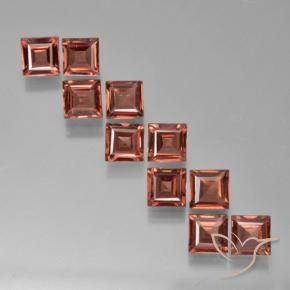 Shop natural 3.76ct Rouge cramoisi profond Grenat pyrope gems, Carré, from Mozambique at GemSelect. In stock, global shipping!
