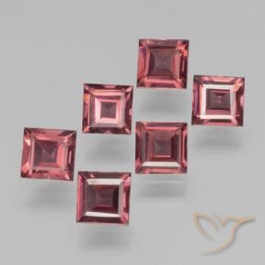 Shop natural 2.41ct Rouge Rosâtre Grenat pyrope gems, Carré, from Mozambique at GemSelect. In stock, global shipping!