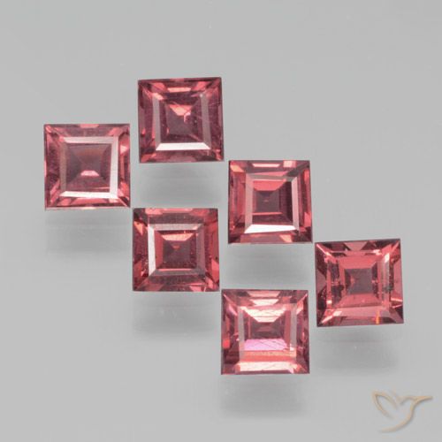 2.51ctw Naturel Rouge moyen-foncé Grenat pyrope, Carré, VS