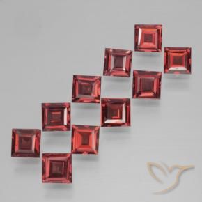 Shop natural 3.98ct Rouge foncé Grenat pyrope gems, Carré, from Mozambique at GemSelect. In stock, global shipping!