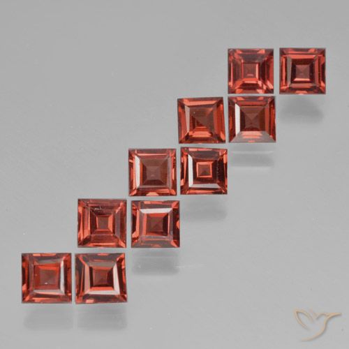 4.62ctw Naturel Rouge moyen Grenat pyrope, Carré, VS