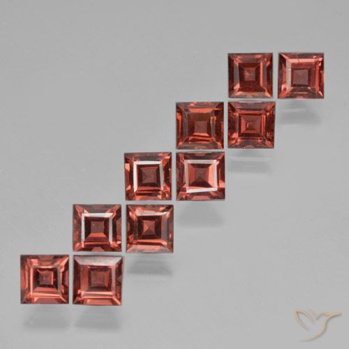 4.78ctw Naturel Rouge moyen Grenat pyrope, Carré, VS