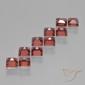 Shop natural 4.94ct Rouge écarlate Grenat pyrope gems, Carré, from Mozambique at GemSelect. In stock, global shipping!