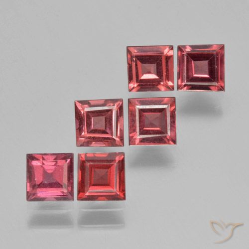 2.41ctw Naturel Rouge moyen Grenat pyrope, Carré, VS