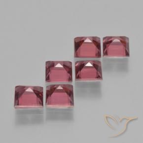 Shop natural 2.54ct Rouge foncé Grenat pyrope gems, Carré, from Mozambique at GemSelect. In stock, global shipping!