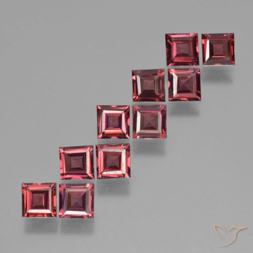 3.80ctw Naturel Rouge foncé Grenat pyrope, Carré, VS