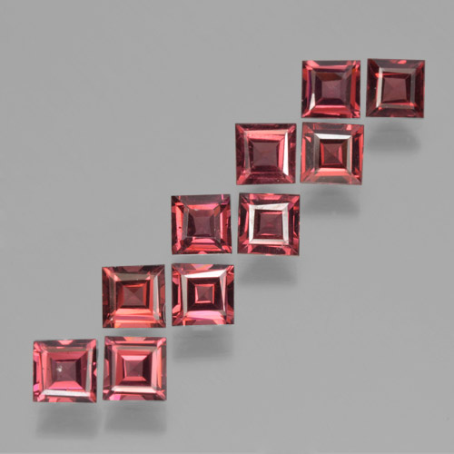 Achetez naturel 4,19ct rouge grenat pyrope gems, carré, en provenance mozambique chez gemselect. en stock, livraison internationale!