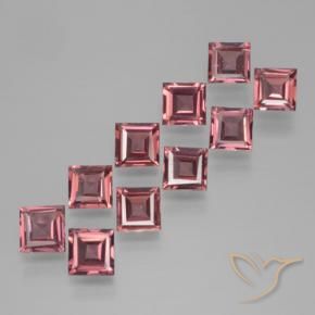 Shop natural 3.65ct Rouge cerise violacé Grenat pyrope gems, Carré, from Mozambique at GemSelect. In stock, global shipping!